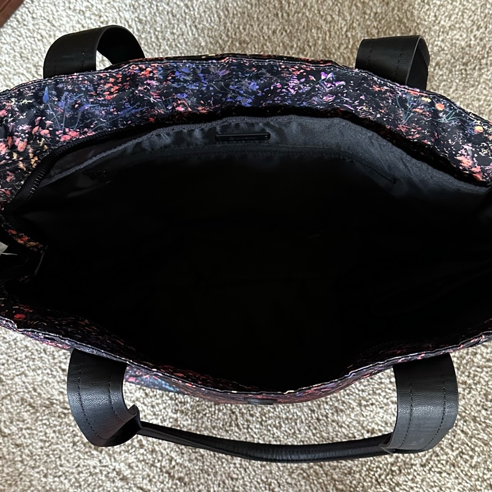 Lululemon Tote: *NEW*. Multicolor